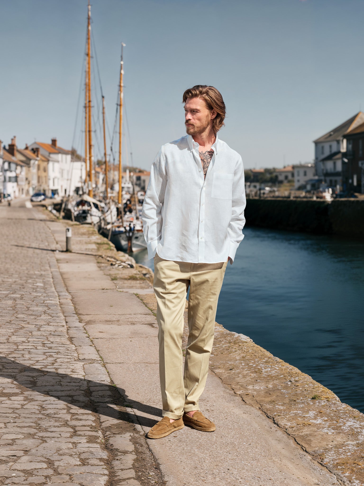 Leinenhemd mit Classic Button Down Kragen in weiß