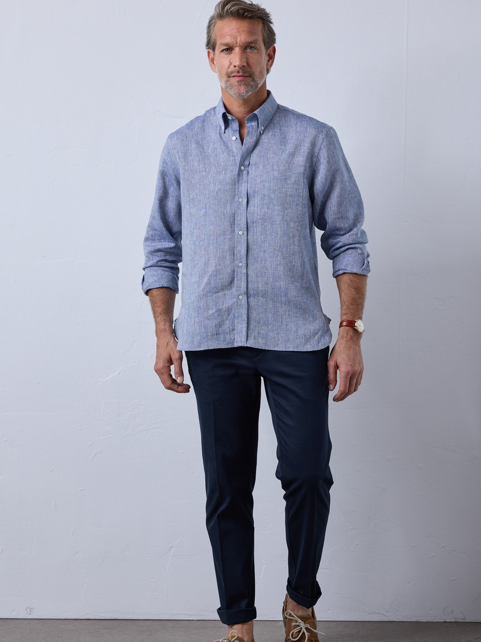 Leinenhemd mit Classic Button Down Kragen in blau
