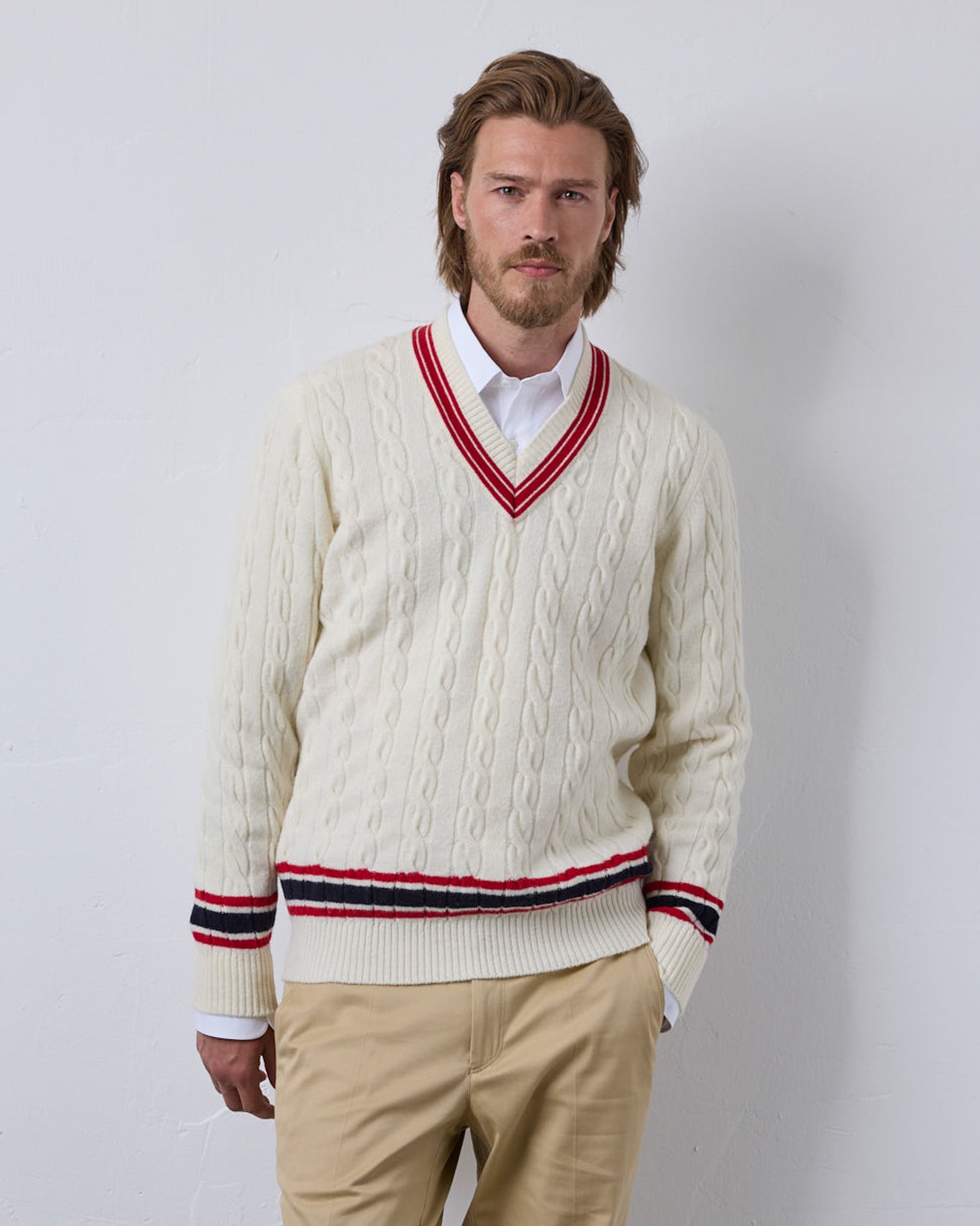 Lambswoolpullover Cricket mit V-Ausschnitt