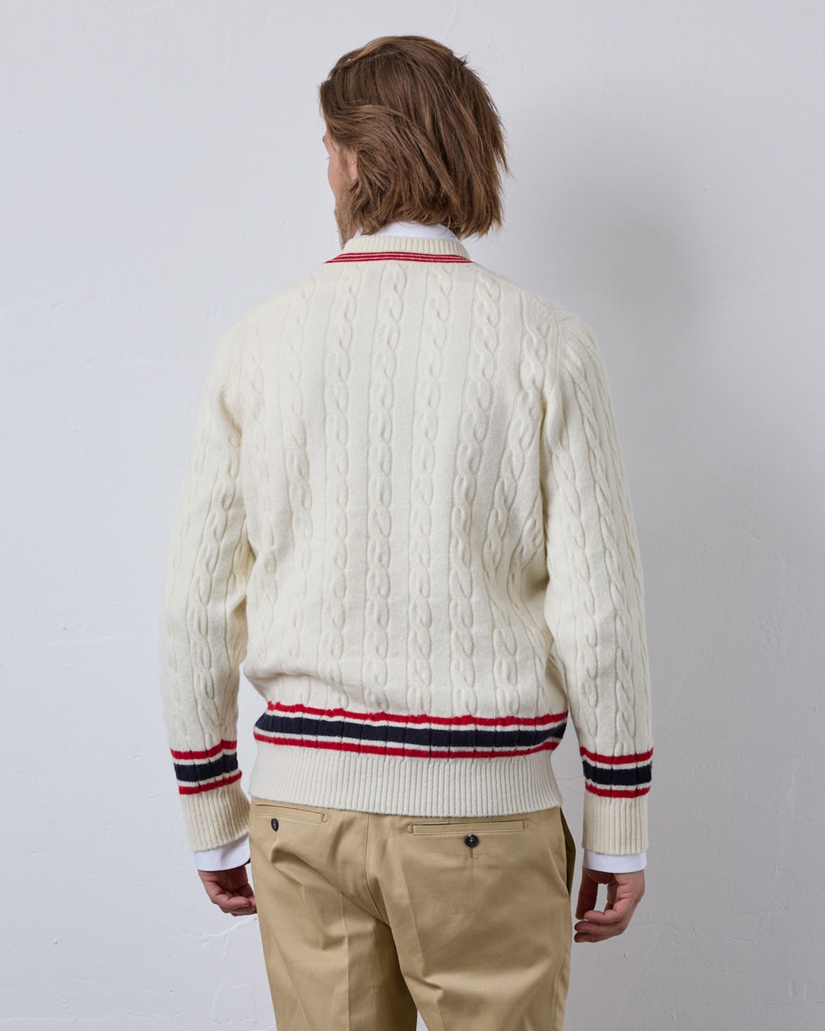 Lambswoolpullover Cricket mit V-Ausschnitt