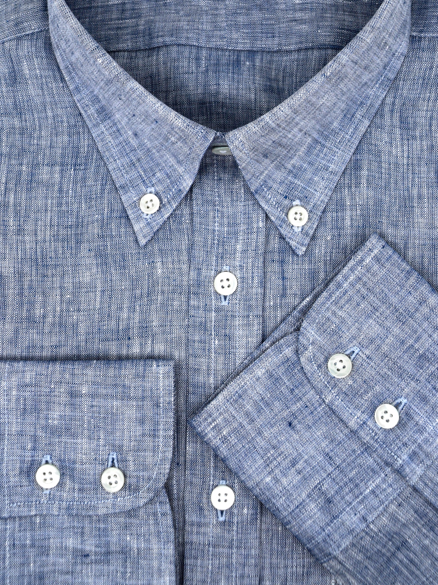 Leinenhemd mit Classic Button Down Kragen in blau