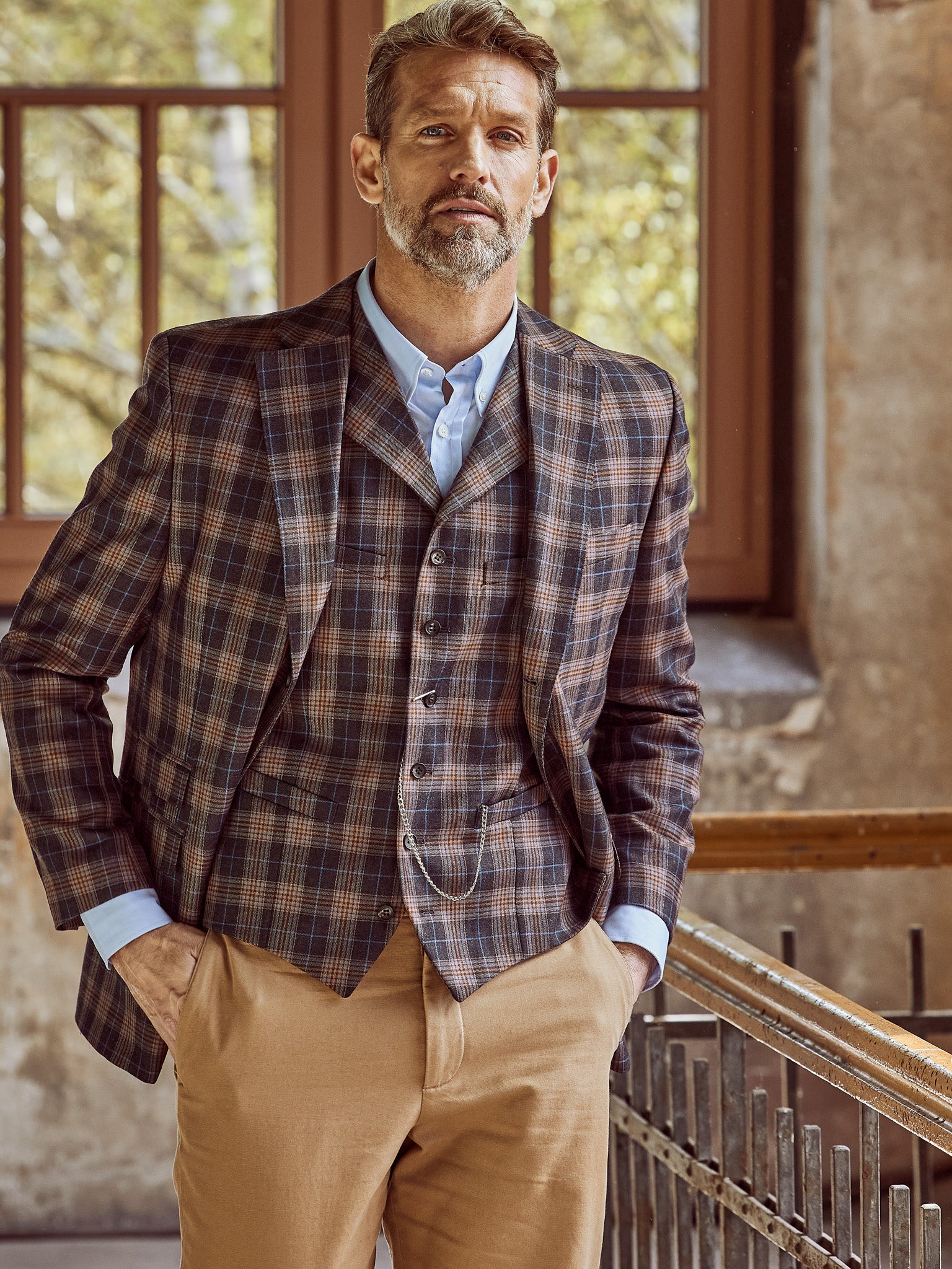 Sommer Anzug in 3-Knopf Classic aus leichtem Lovat Tweed