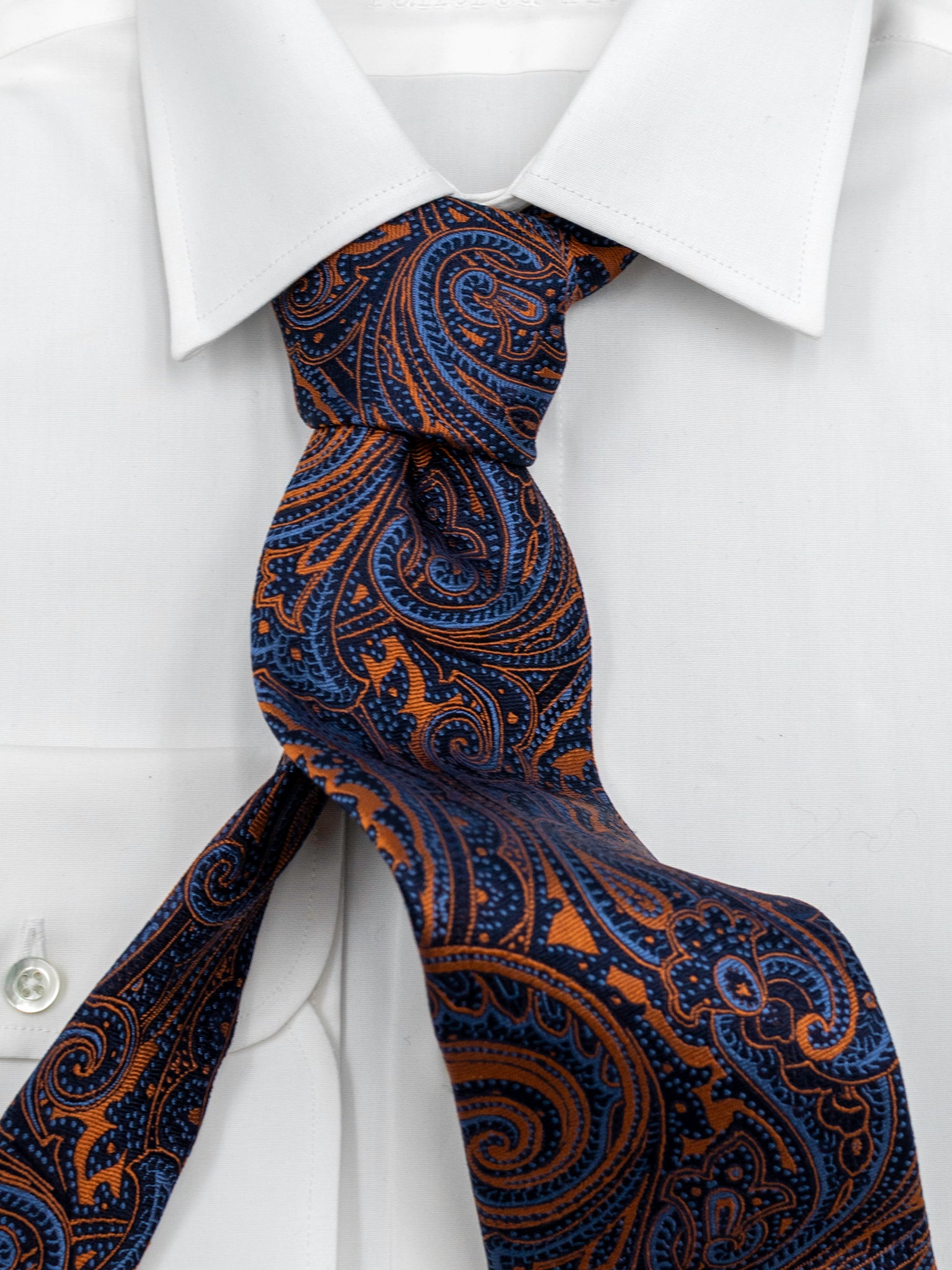 Krawatte mit Paisley in blau/kupfer