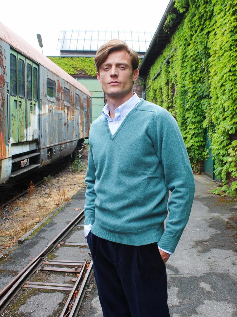 Lambswool Pullover mit V-Ausschnitt