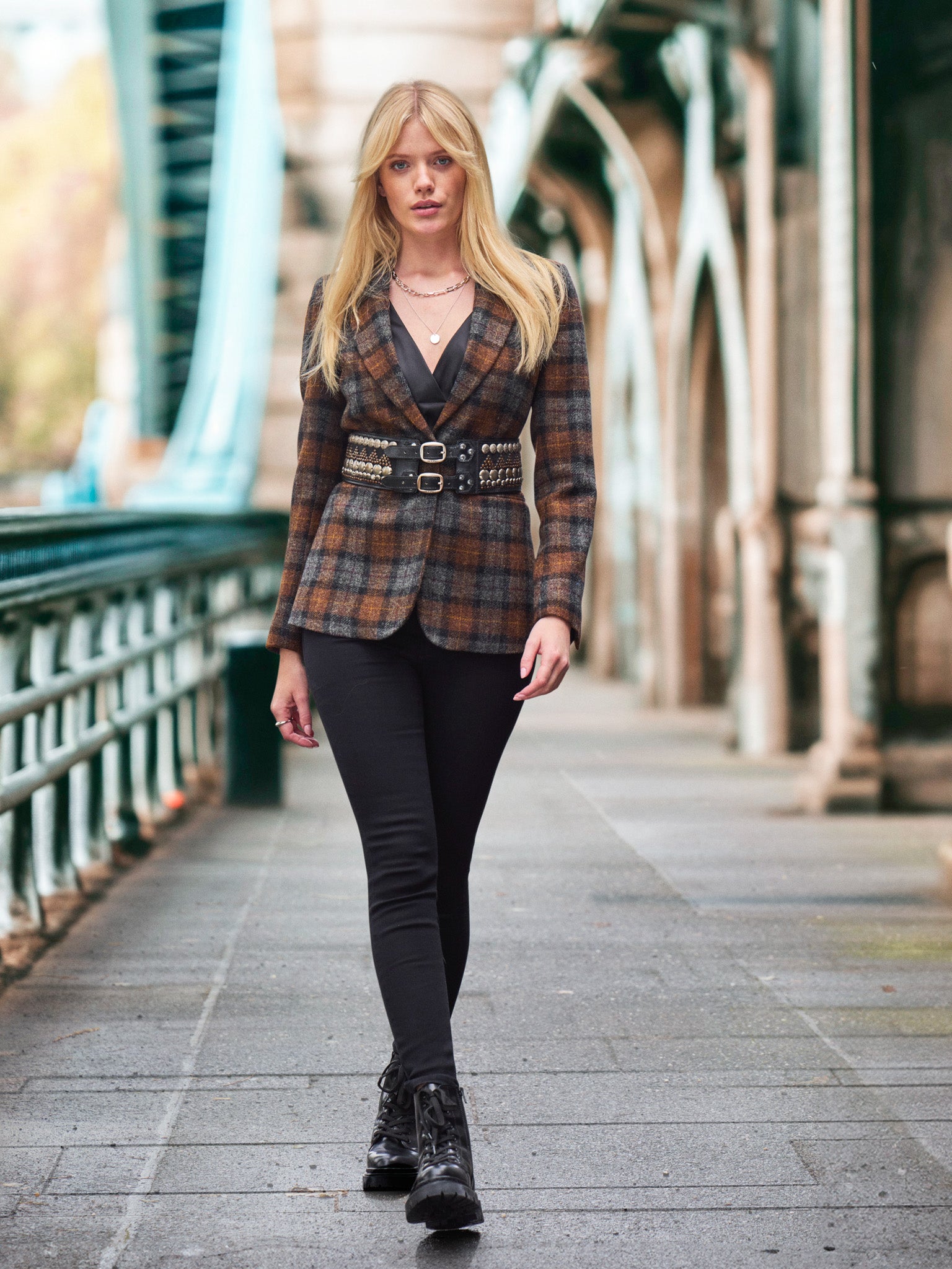 Damen Tweedblazer aus Moon Tweed