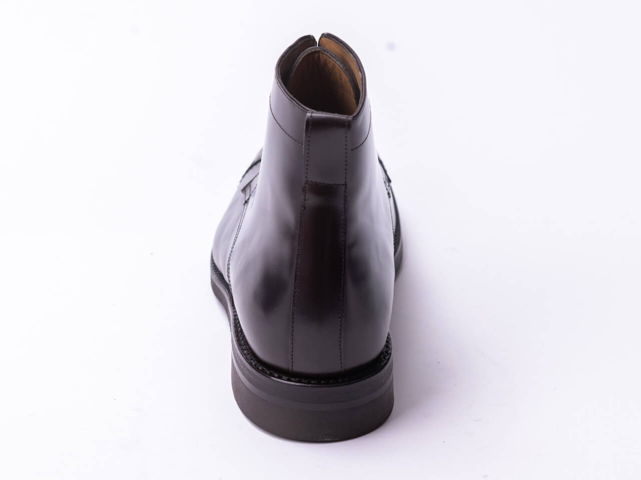 Punched Oxford Boots im Derby Stil
