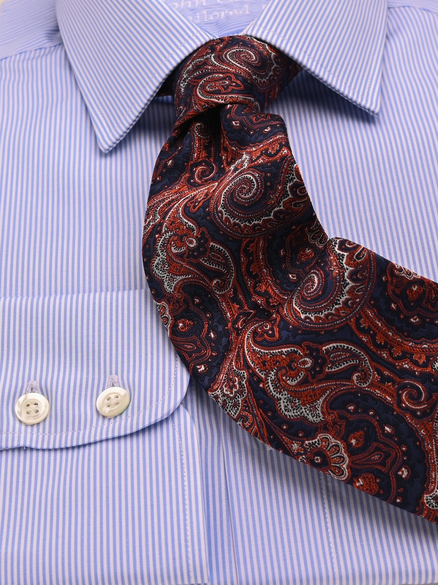 Hemd in Slimline mit Kent Kragen in hellblau gestreift 100% Baumwolle