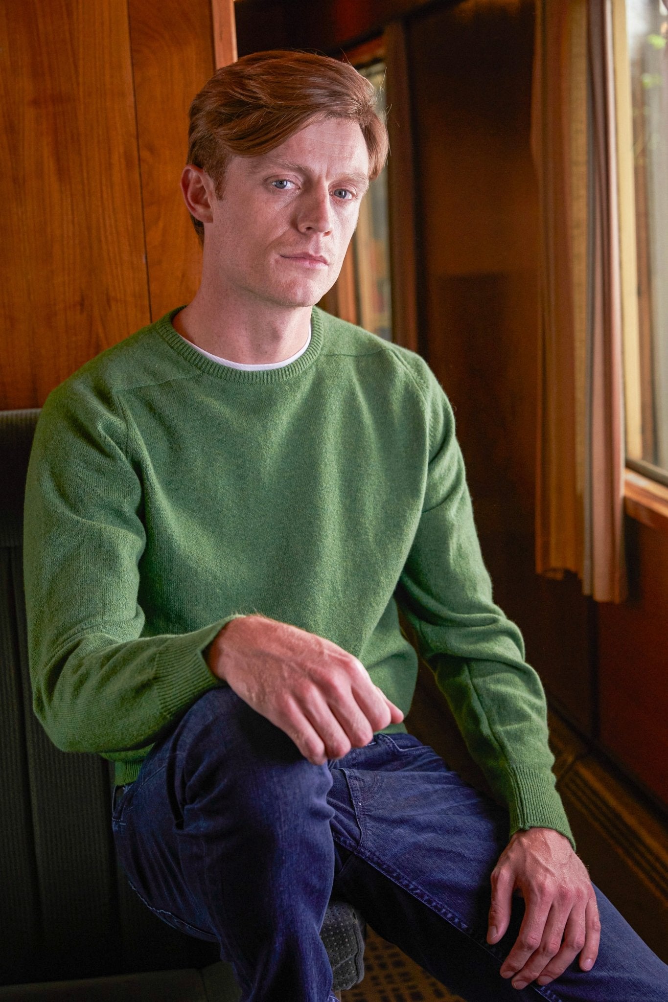 Lambswool Pullover mit Rundausschnitt in modernen Farben (Gr. 44–52)