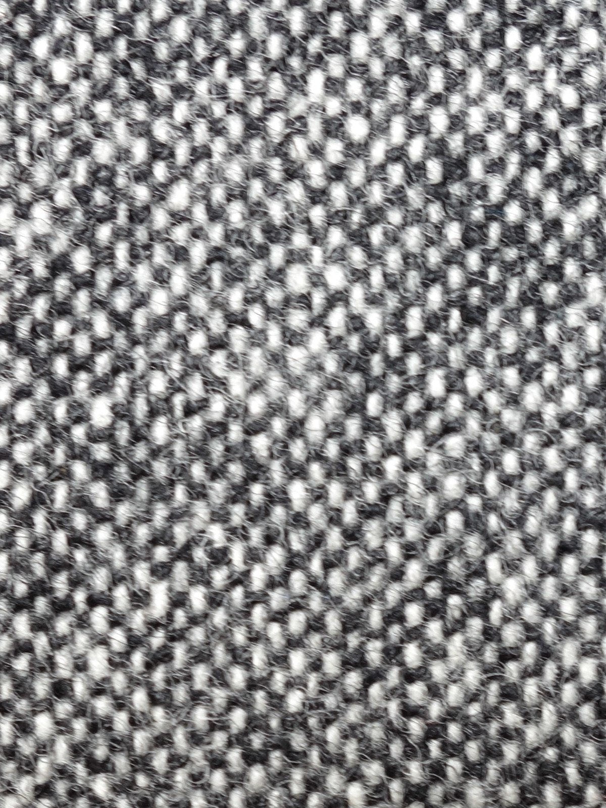 Anzug: Tweed Anzug in 3-Knopf Classic aus Moon Tweed | John Crocket – Fine British Clothing