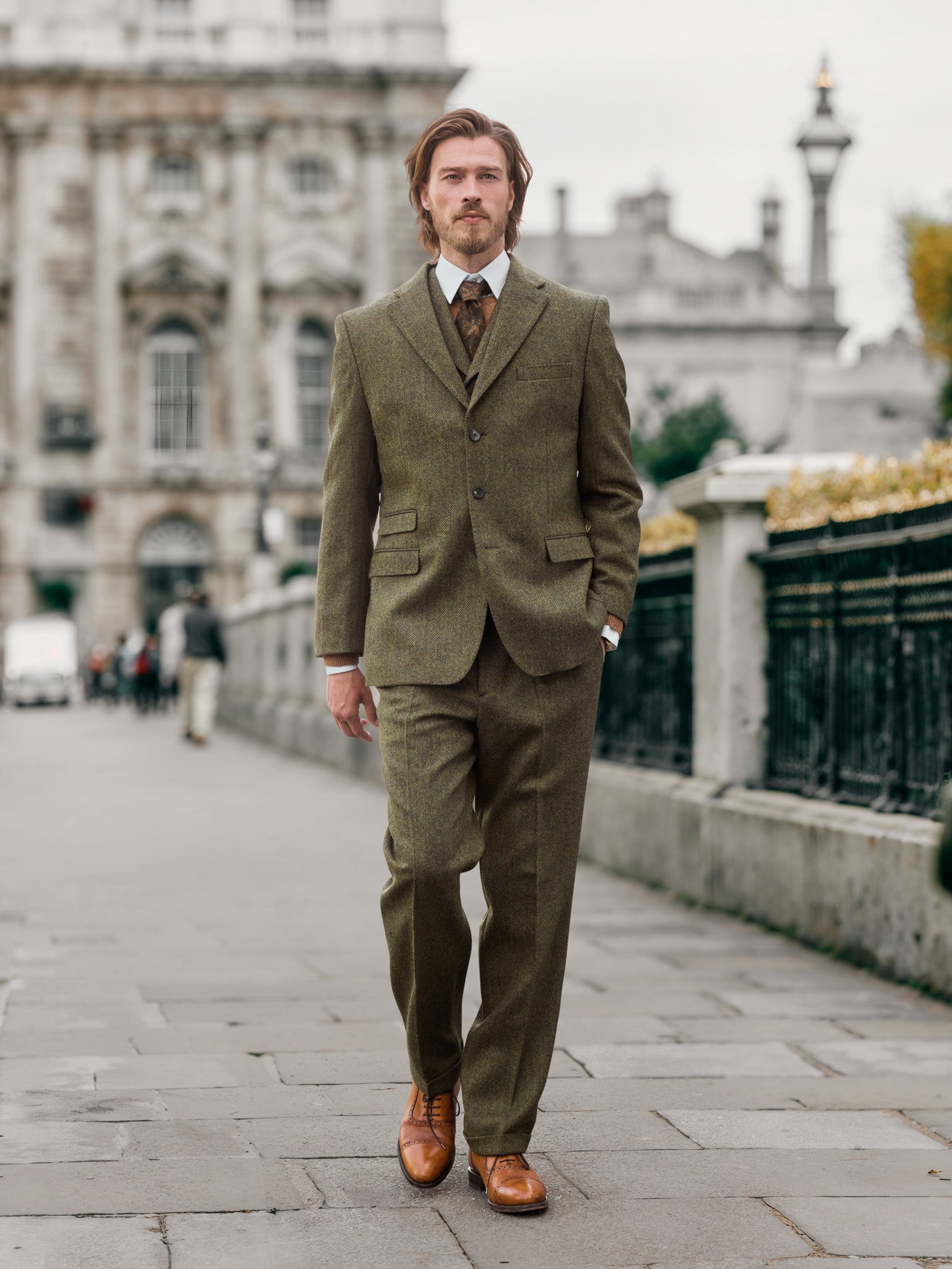 Tweed Anzug in 3-Knopf Classic aus Moon Tweed