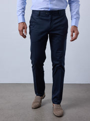 Slimline Chino mit Strechanteil  in navy