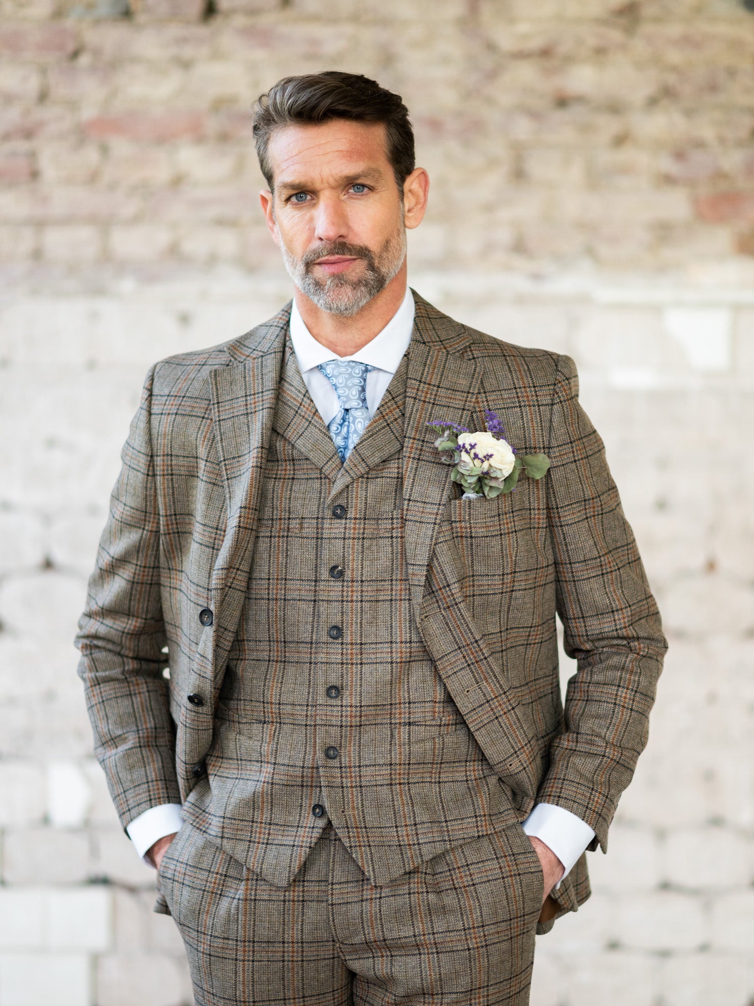 Tweed Anzug in 3-Knopf Classic aus Moon Tweed