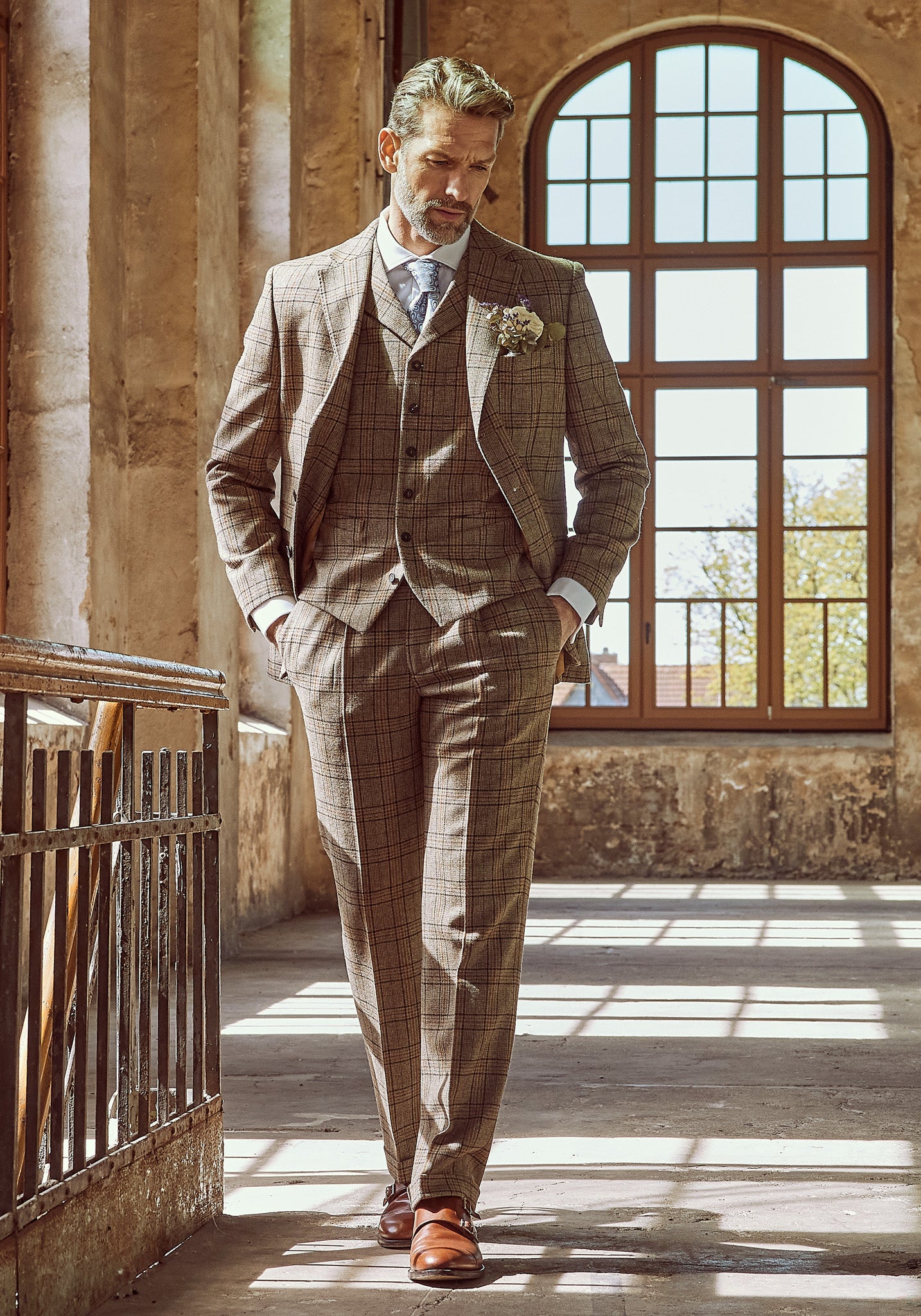 Tweed Anzug in 3-Knopf Classic aus Moon Tweed