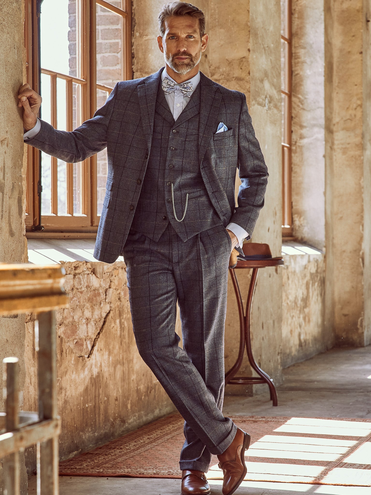 Tweed Anzug in 3-Knopf Classic aus Moon Tweed