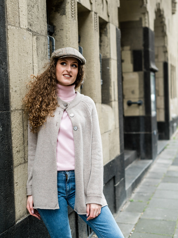 Cashmere Strickjacke hochgeschlossen mit drei Knöpfen - 100% Kaschmir