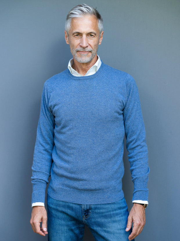 Cashmere Pullover (2-fädig) mit Rundausschnitt in modernen Farben