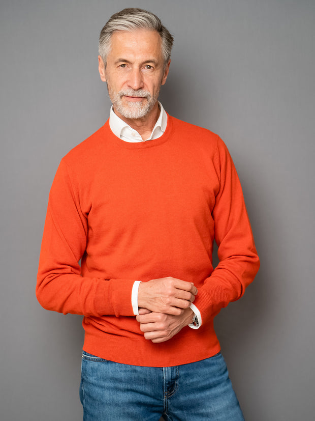 Cashmere Pullover (2-fädig) mit Rundausschnitt in modernen Farben