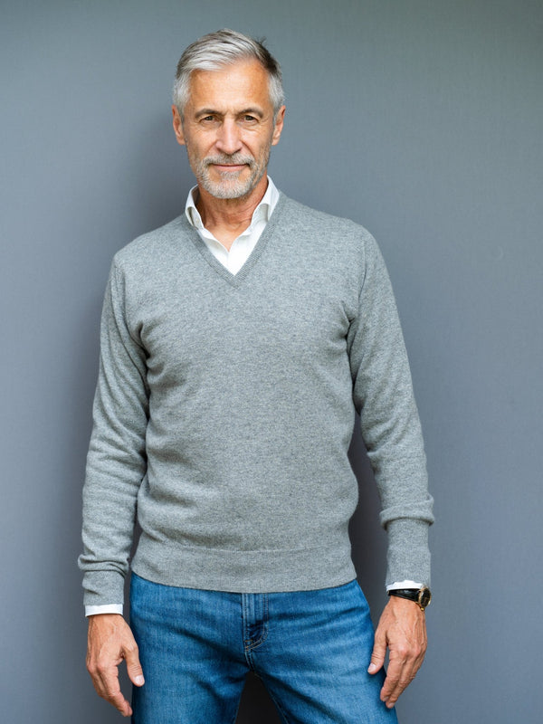 Cashmere Pullover (2-fädig) mit V-Ausschnitt SALE