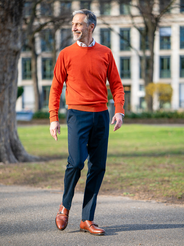 Slimline Baumwollhose mit Stretchanteil in navy