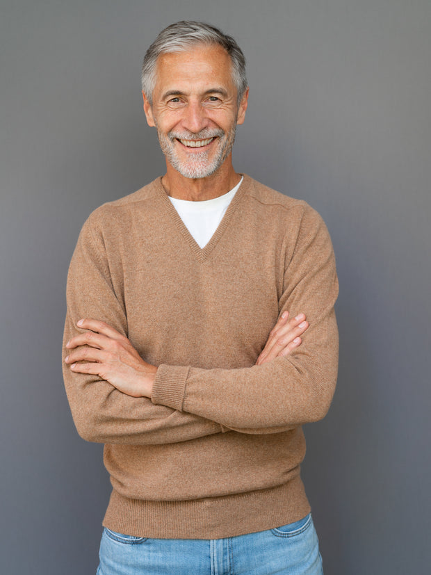 Cashmere Pullover (3-fädig) mit V-Ausschnitt in klassischen Farben