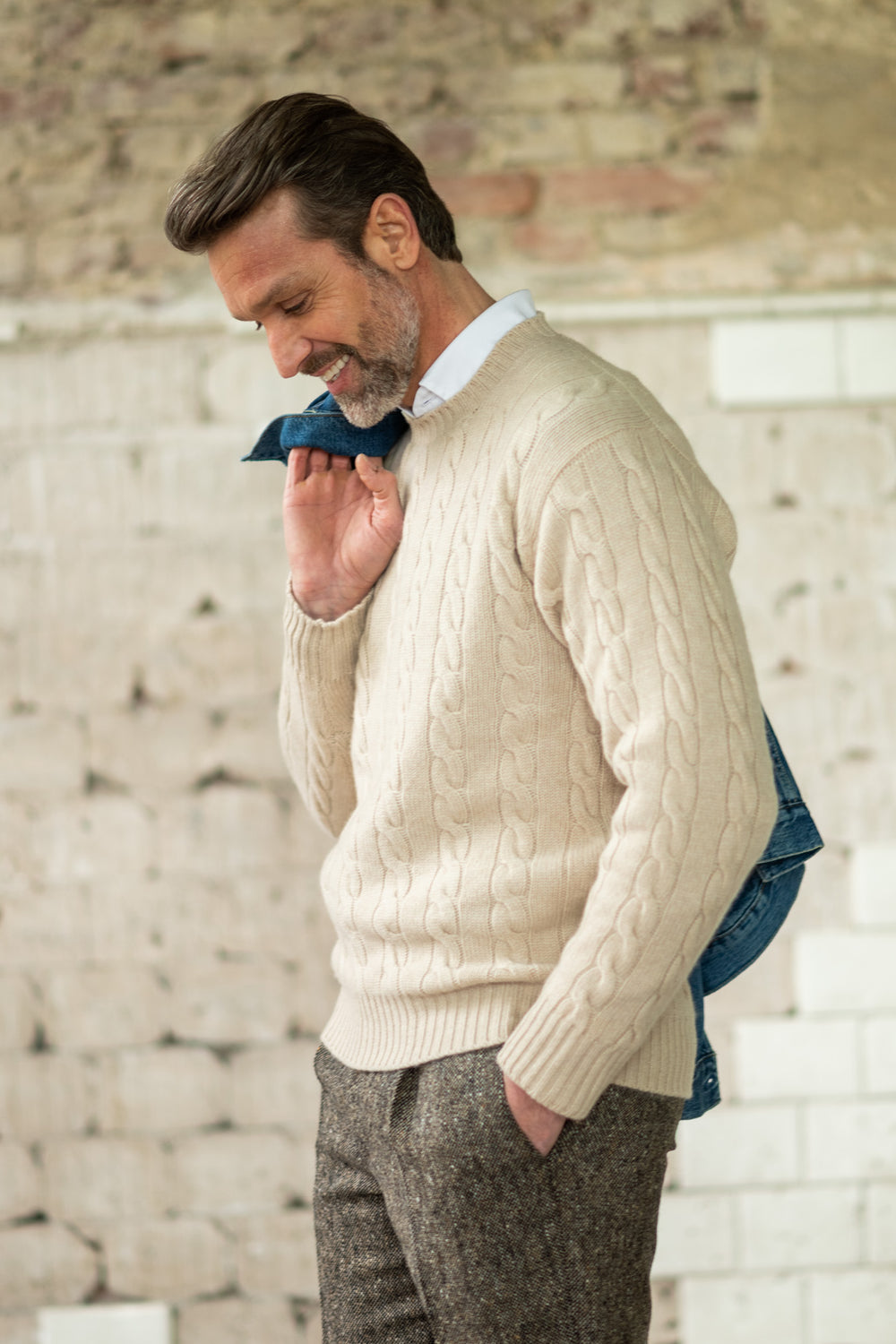 Cashmere Zopfmuster-Pullover (6-fädig)