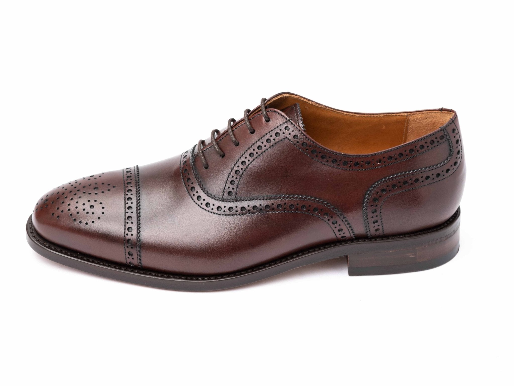 Semi Brogue in burgundy