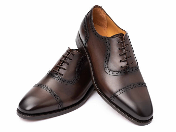 Punched Oxford Herrenschuh in Dunkelbraun, Frontalansicht