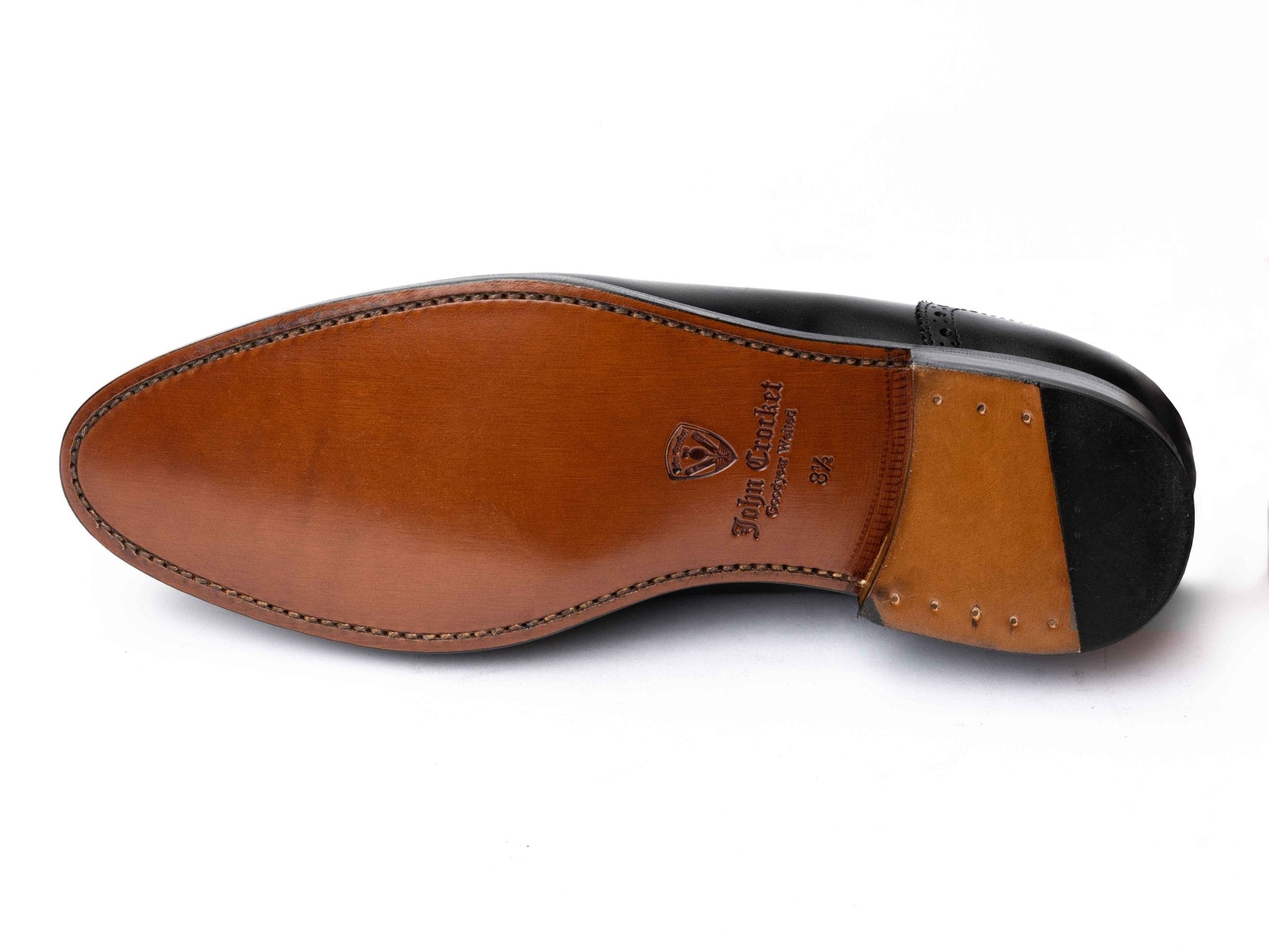 Punched Oxford in schwarz