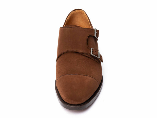 Monk in braunem Wildleder