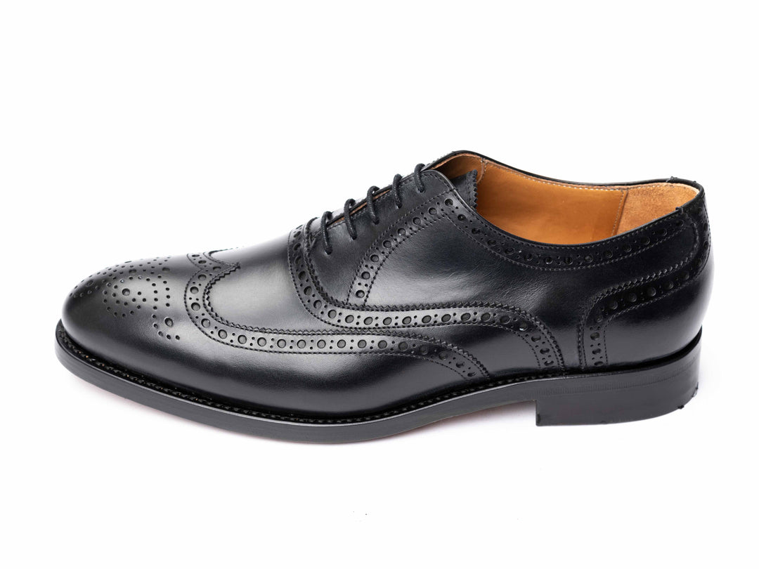 Full Brogue in schwarz John Crocket