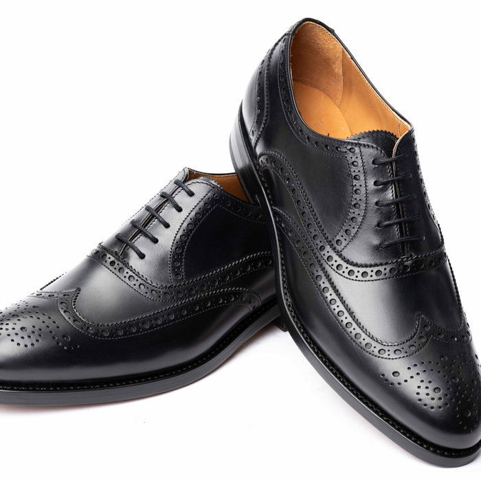 Full Brogue in schwarz