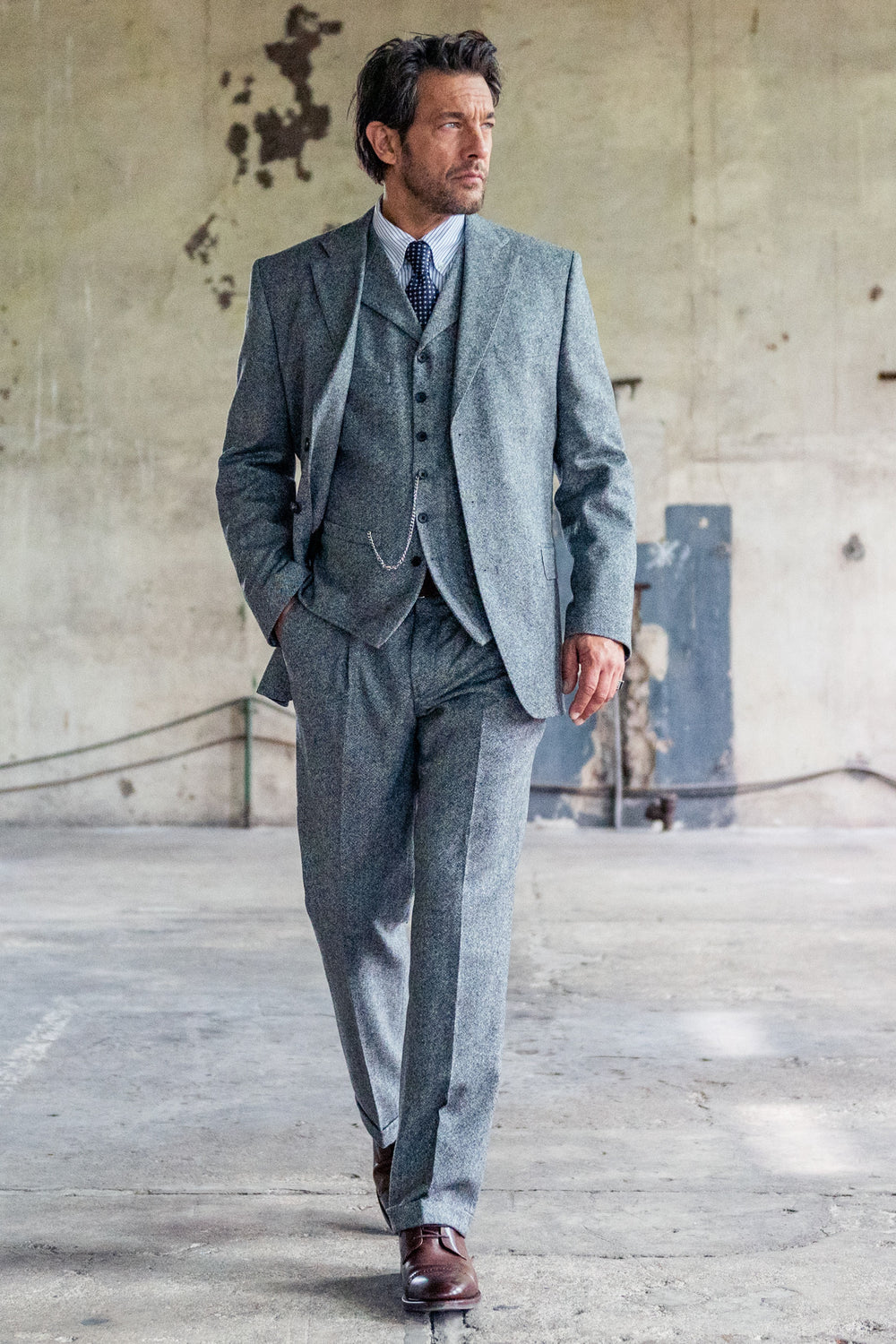 Tweed Anzug in 3-Knopf Classic aus Moon Tweed