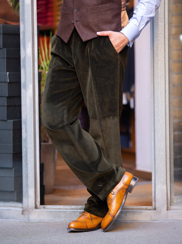Cordhose Brisbane Moss, Farbe: Dark Olive