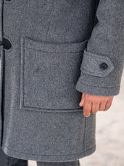 Klassischer Herren Dufflecoat in mittelgrau
