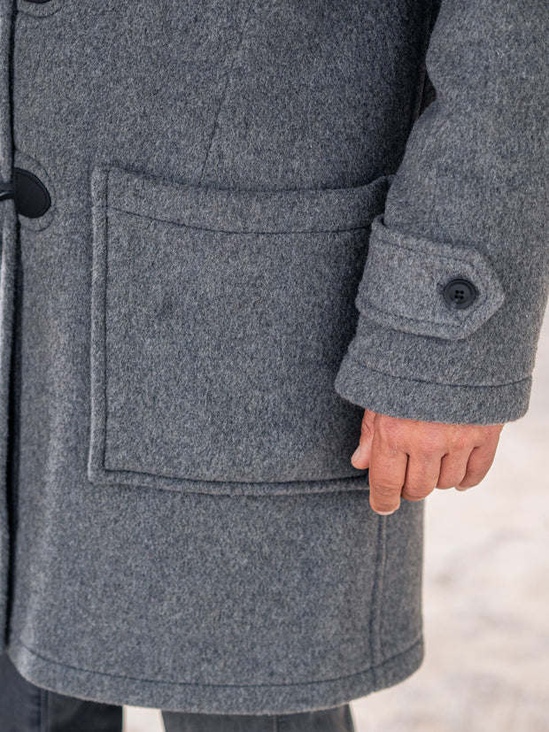 Klassischer Herren Dufflecoat in mittelgrau