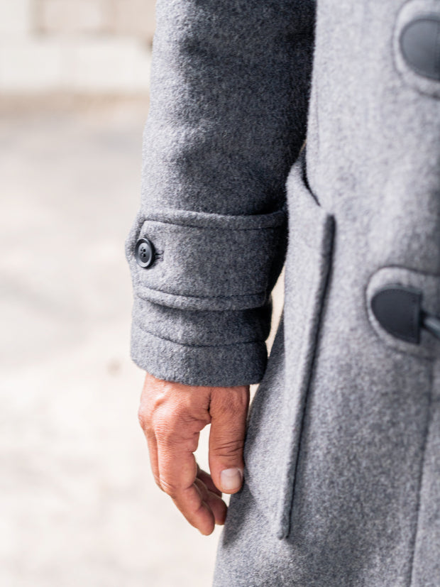 Klassischer Herren Dufflecoat in mittelgrau