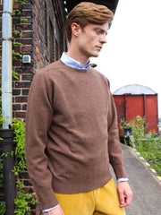 Lambswool Pullover mit Rundausschnitt in klassischen Farben (Gr. 40-42)