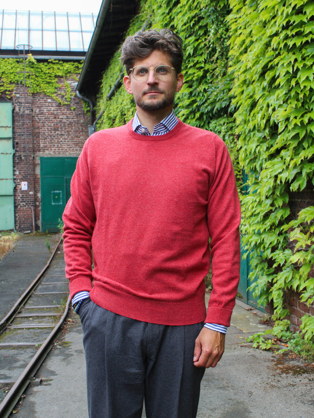 Cashmere Pullover (2-fädig) mit Rundausschnitt in modernen Farben