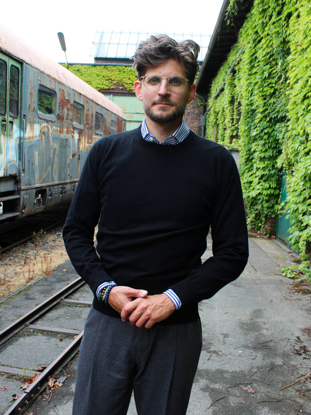 Cashmere Pullover (2-fädig) mit Rundausschnitt in klassischen Farben