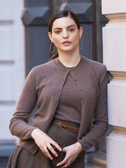Cashmere Strickjacke mit Rundausschnitt, unsere Klassiker