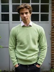 Lambswool Pullover mit Rundausschnitt in modernen Farben (Gr. 36–42)