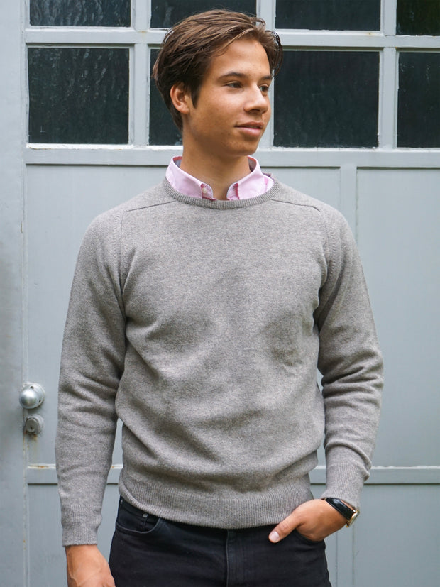 Lambswool Pullover mit Rundausschnitt in modernen Farben (Gr. 44–52)