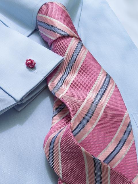 Krawatte: Krawatte mit Streifen in rosa/blau | John Crocket – Fine British Clothing